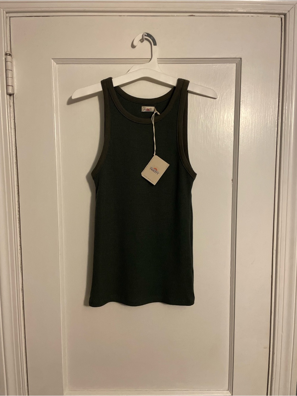 NWT Faherty Ribbed Tank Top Women’s Size Small